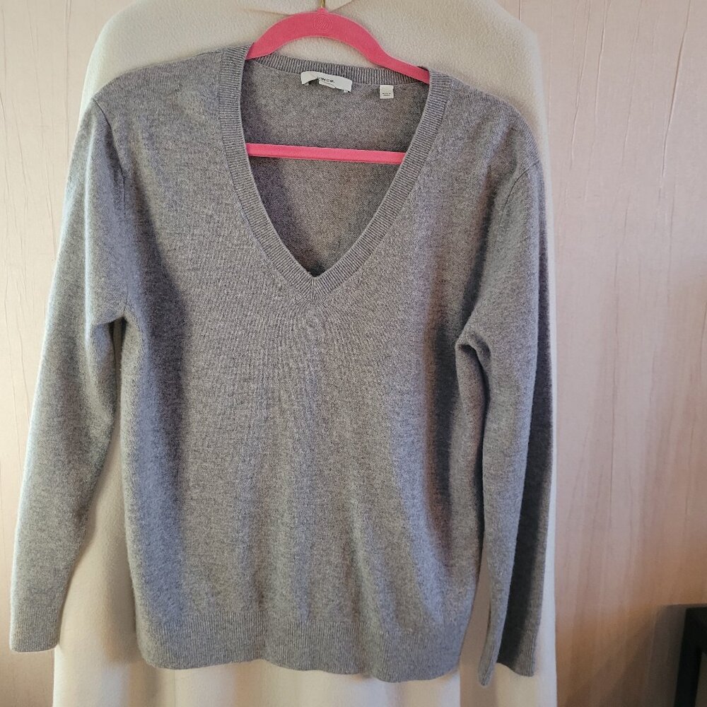 Vince The Weekend cashmere Sweater